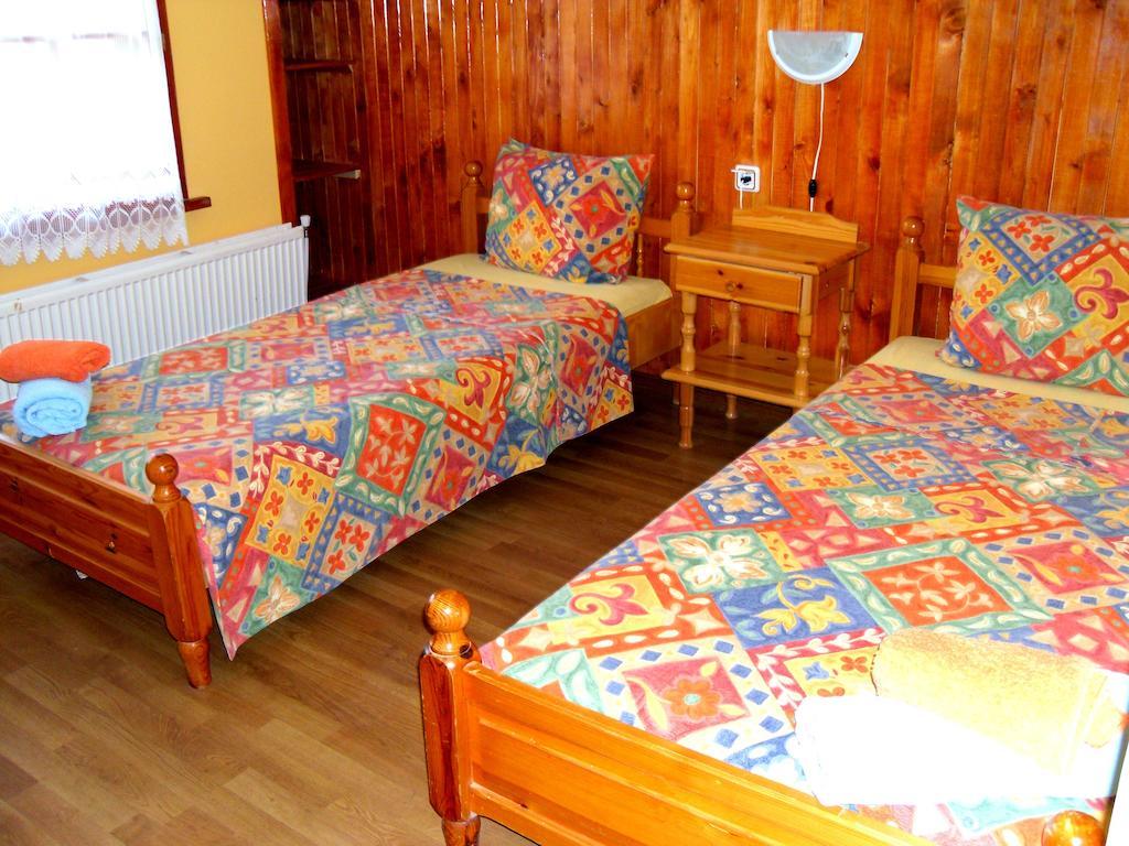 Veselata Guest House دولنا بانيا الغرفة الصورة