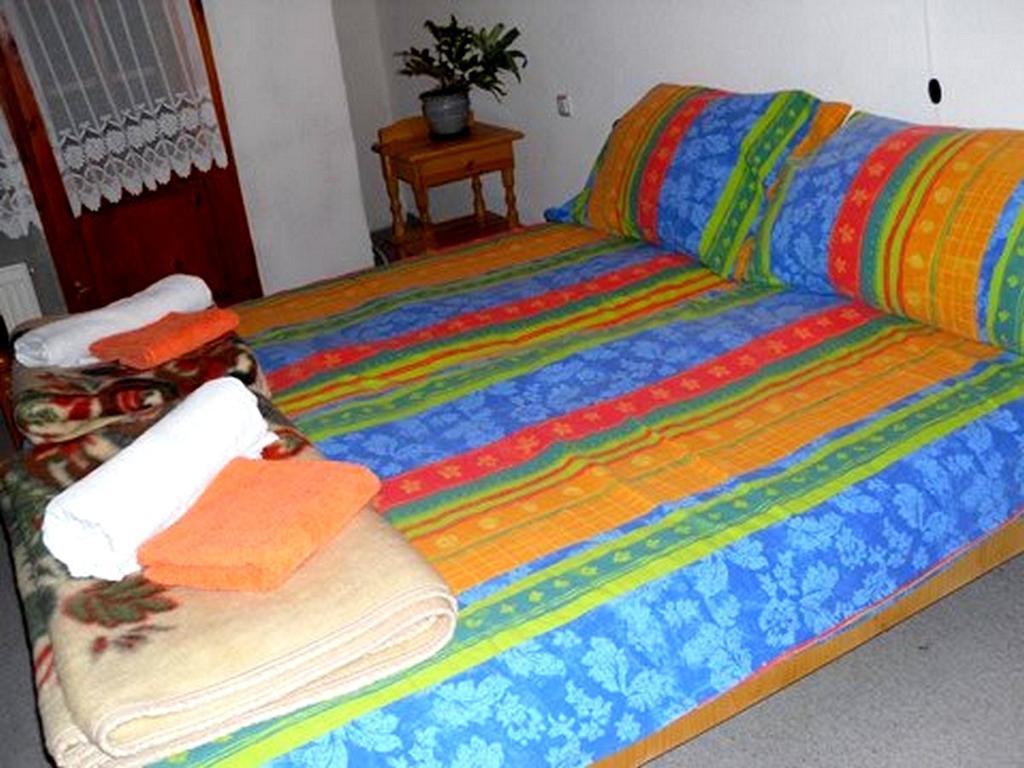 Veselata Guest House دولنا بانيا الغرفة الصورة