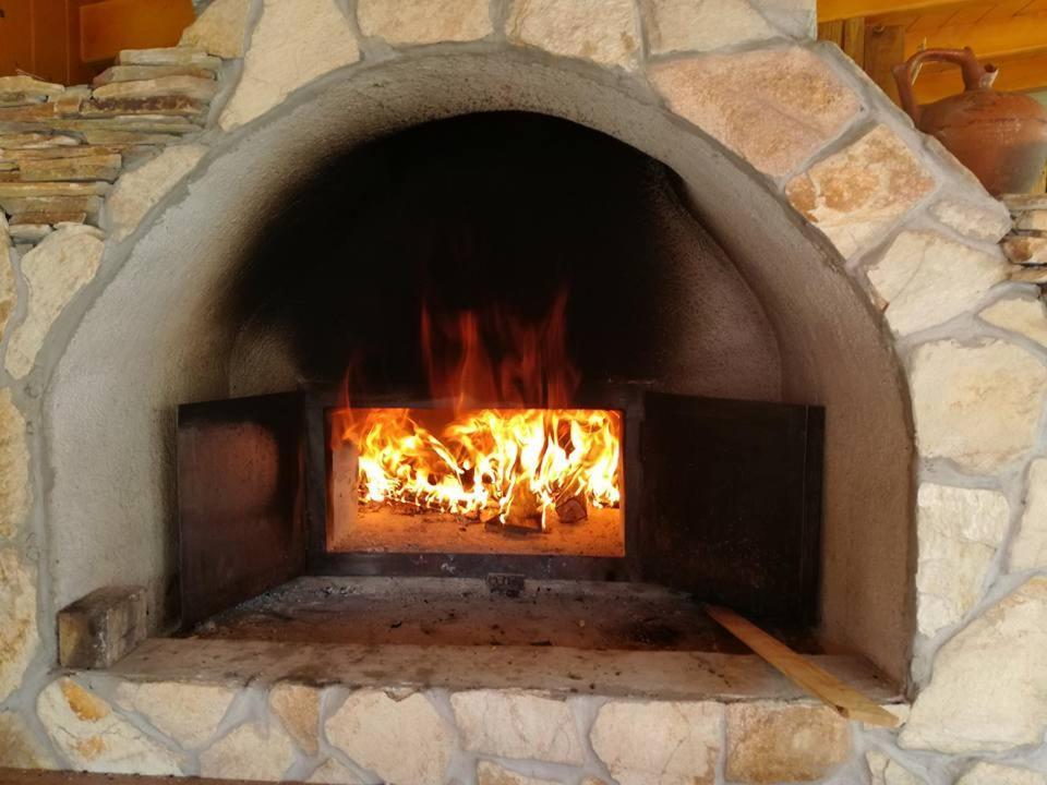 Veselata Guest House دولنا بانيا المظهر الخارجي الصورة