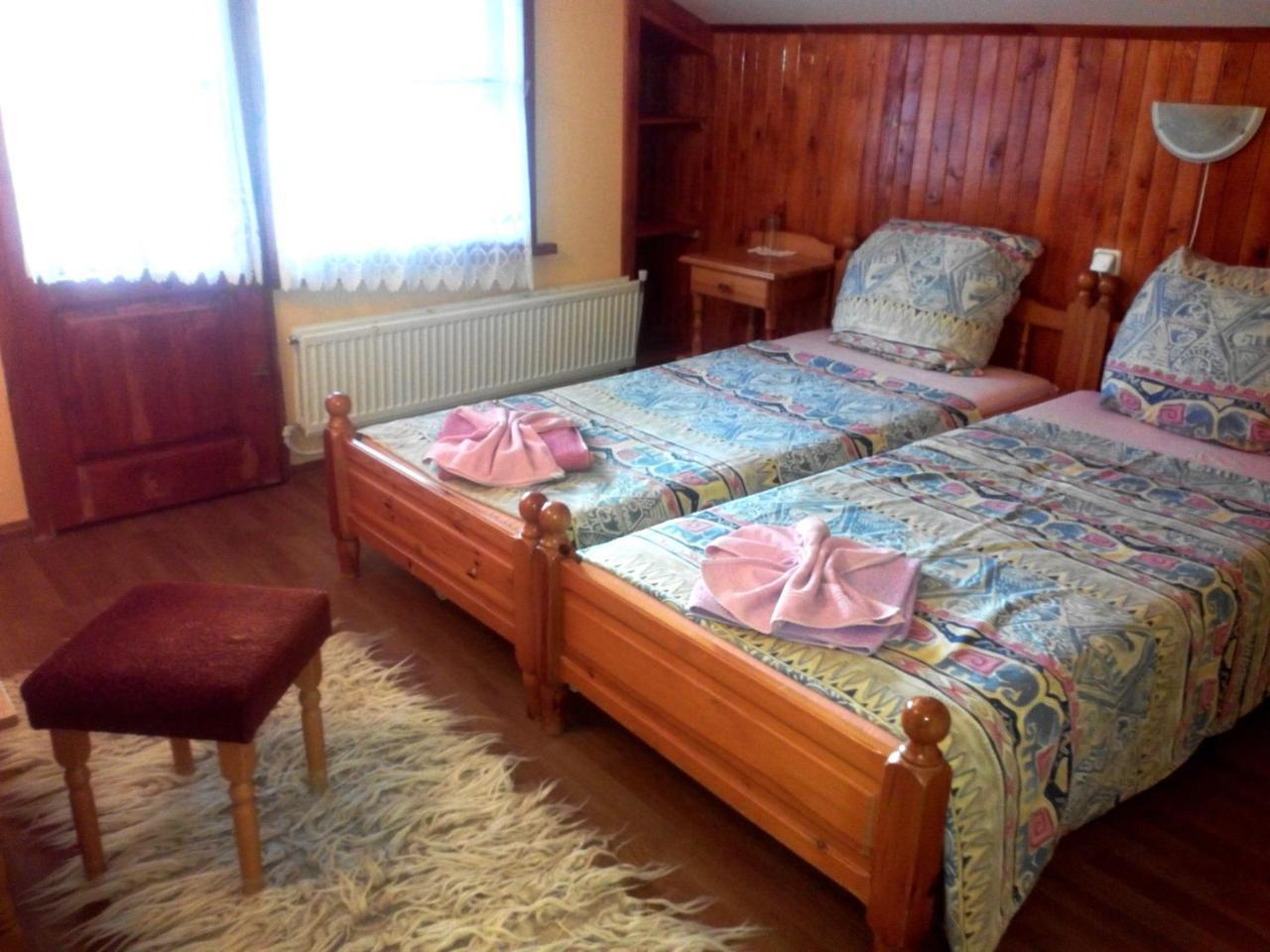 Veselata Guest House دولنا بانيا المظهر الخارجي الصورة