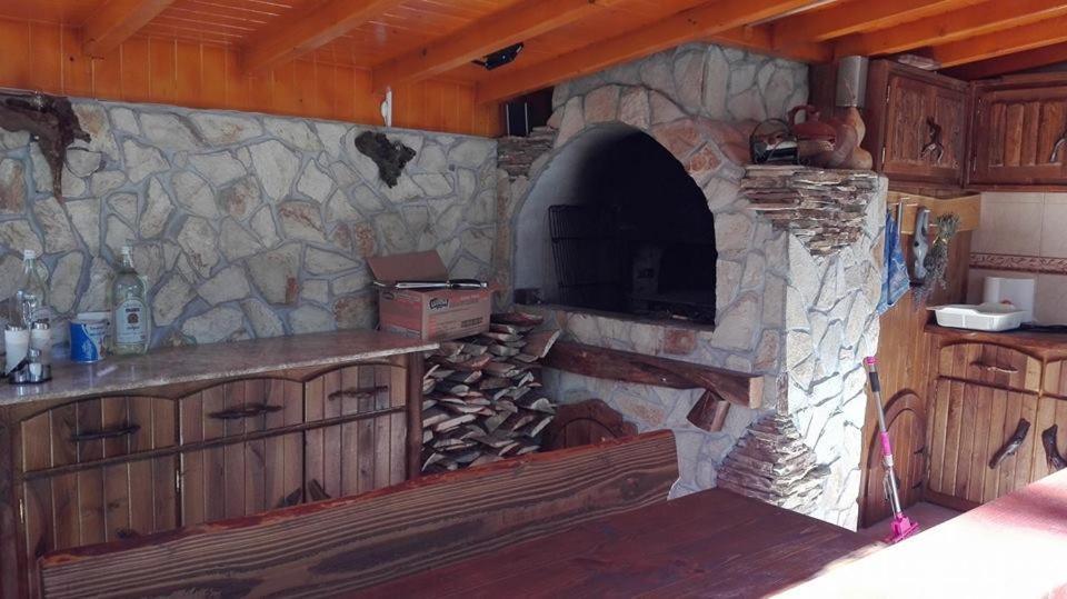 Veselata Guest House دولنا بانيا المظهر الخارجي الصورة
